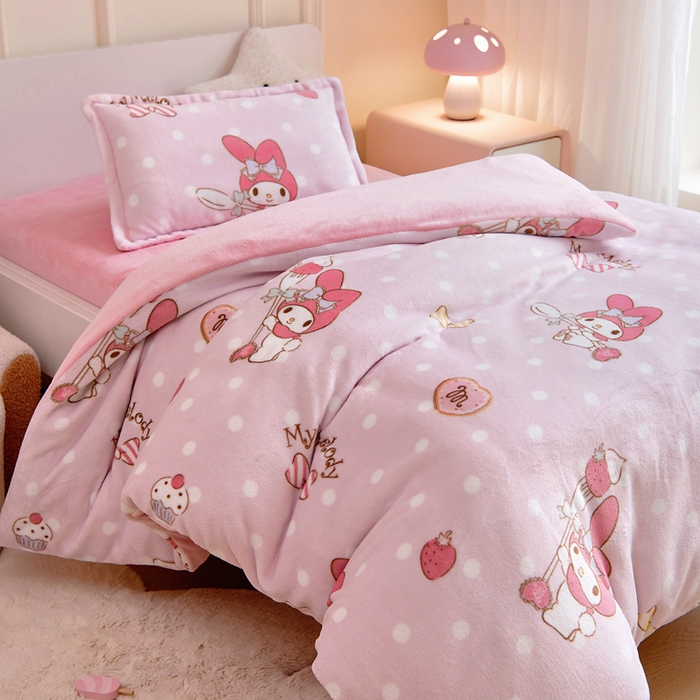 91家纺网 家纺一手货源 找家纺 吉咪兔家纺 2024新品正版三丽鸥库洛米美乐蒂牛奶绒幼儿园被子三件套保暖被褥六件套 奶油美乐蒂