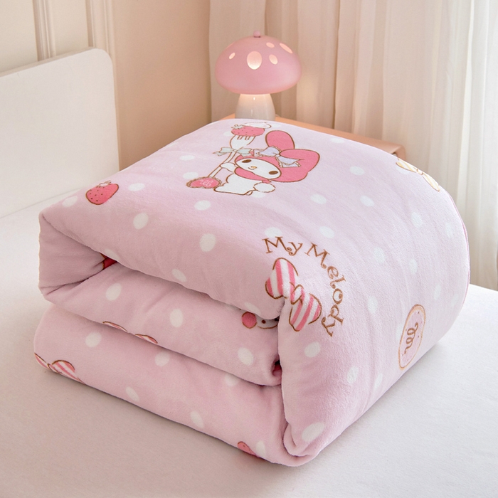 91家纺网 家纺一手货源 找家纺 吉咪兔家纺 2024新品正版三丽鸥库洛米美乐蒂牛奶绒幼儿园被子三件套保暖被褥六件套 奶油美乐蒂