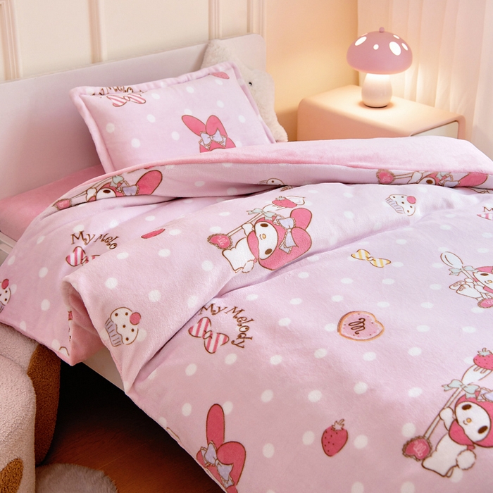 91家纺网 家纺一手货源 找家纺 吉咪兔家纺 2024新品正版三丽鸥库洛米美乐蒂牛奶绒幼儿园被子三件套保暖被褥六件套 奶油美乐蒂