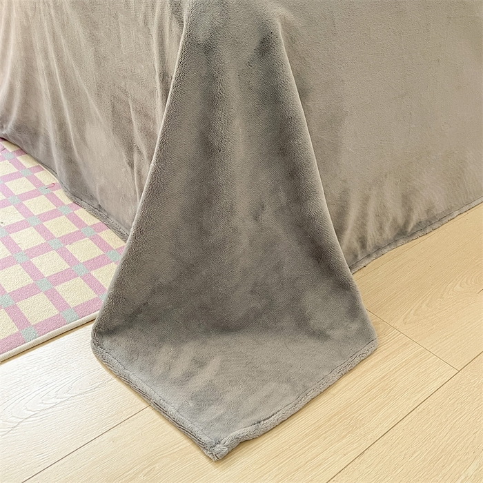 91家纺网 家纺一手货源 找家纺 如约 2025新款印花牛奶绒四件套 字母组合-绒