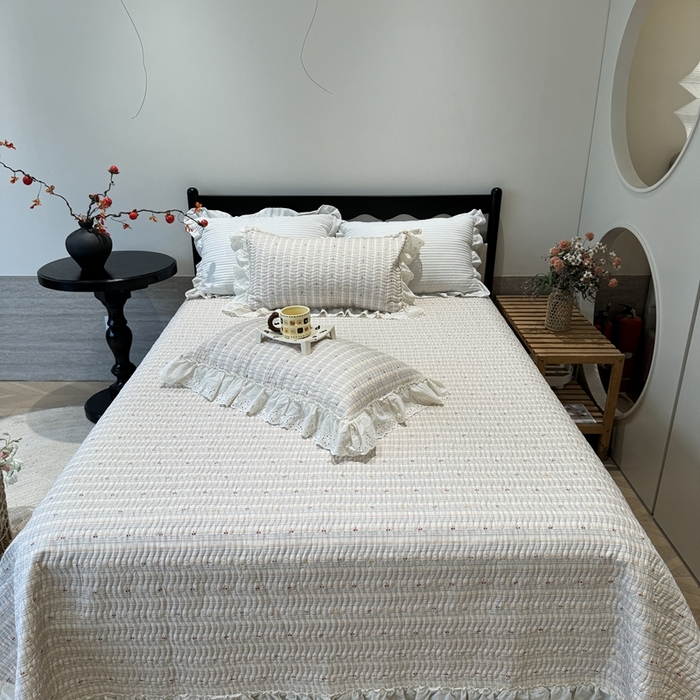 91家纺网 家纺一手货源 找家纺 奈萝家纺 2025新款全棉纯棉床盖三件套可配同款四季被同款被套 樱桃可可