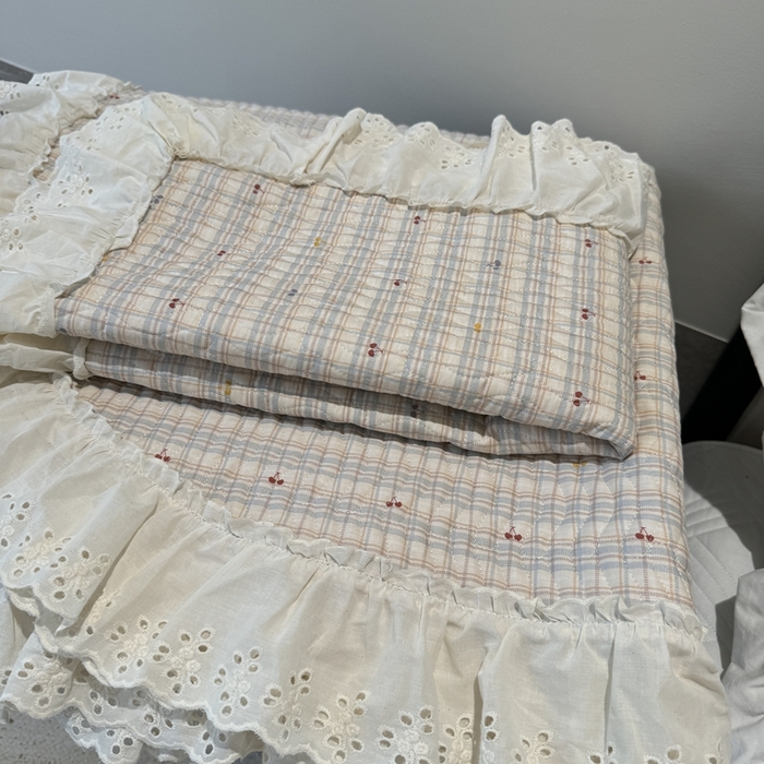 91家纺网 家纺一手货源 找家纺 奈萝家纺 2025新款全棉纯棉床盖三件套可配同款四季被同款被套 樱桃可可