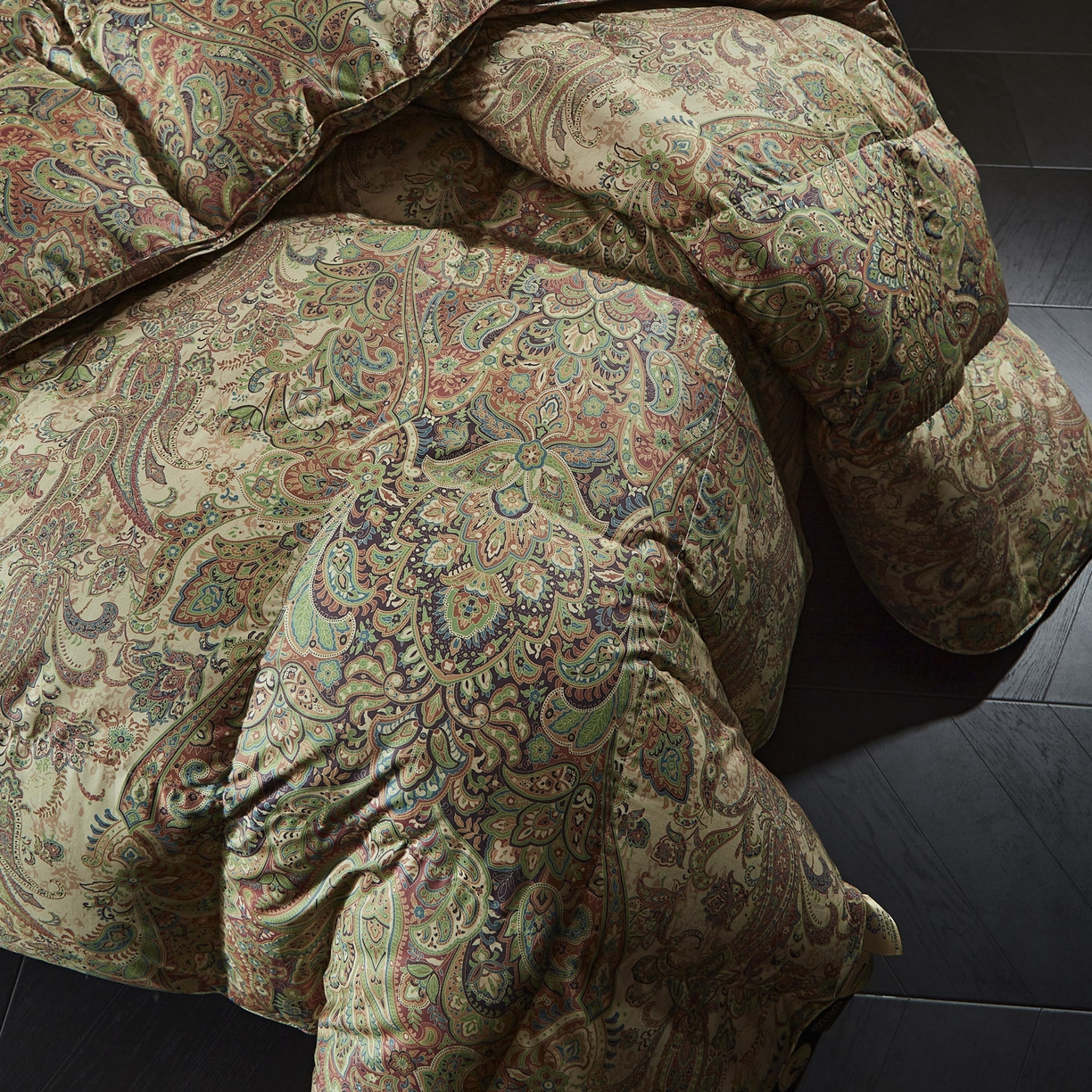 91家纺网 家纺一手货源 找家纺 （总）暖羽屋羽绒馆 2025新款风情鹅绒丝被子羽绒被芯双人婚庆冬被白鹅绒被子