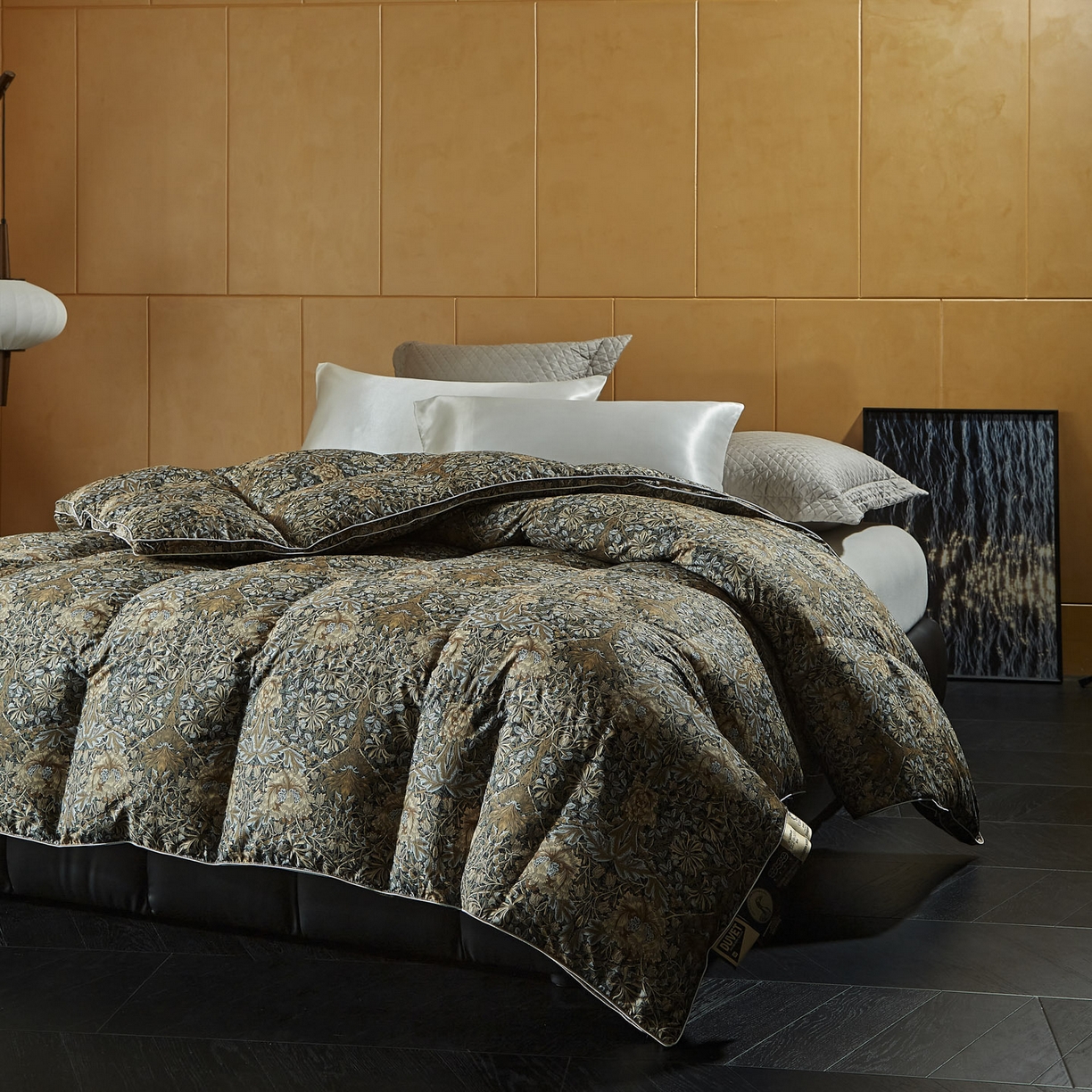 91家纺网 家纺一手货源 找家纺 暖羽屋羽绒馆 2025新款风情鹅绒丝被子羽绒被芯双人婚庆冬被白鹅绒被子 H 风情