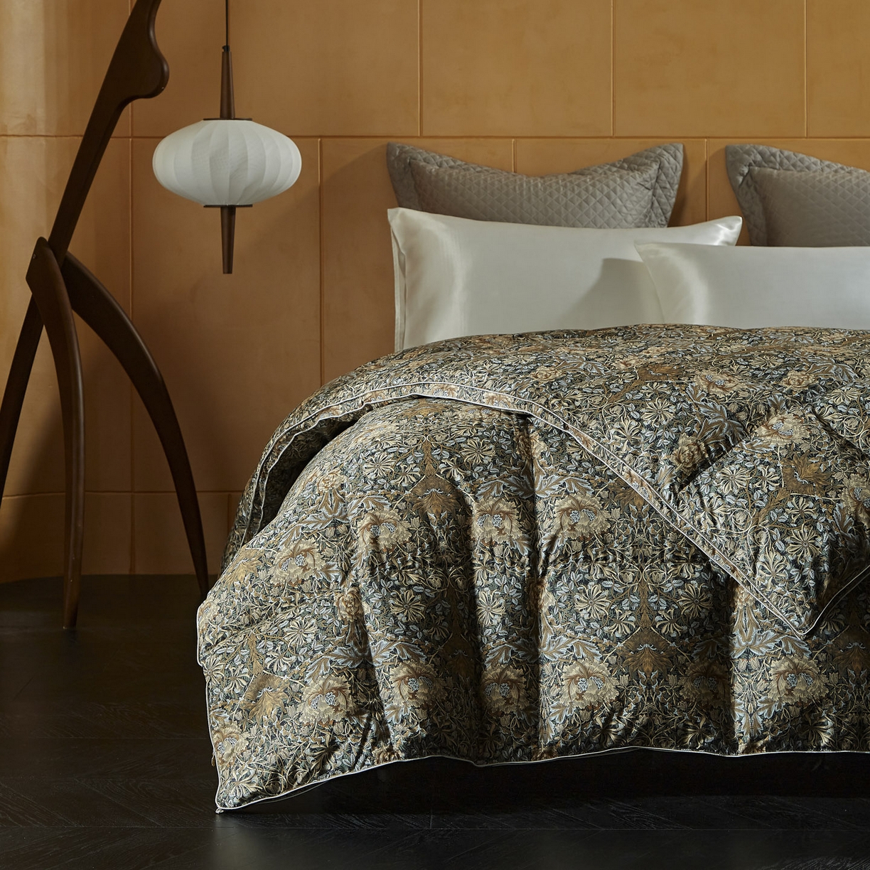 91家纺网 家纺一手货源 找家纺 暖羽屋羽绒馆 2025新款风情鹅绒丝被子羽绒被芯双人婚庆冬被白鹅绒被子 H 风情