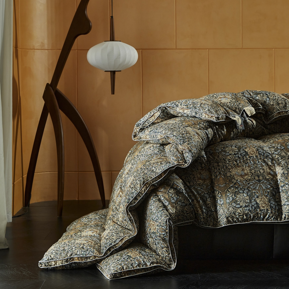 91家纺网 家纺一手货源 找家纺 暖羽屋羽绒馆 2025新款风情鹅绒丝被子羽绒被芯双人婚庆冬被白鹅绒被子 H 风情