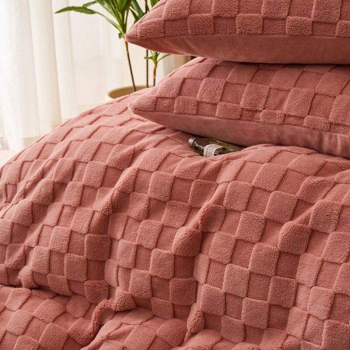 91家纺网 家纺一手货源 找家纺 晨曦家纺 2025新款加厚高克重230克塔芙绒牛奶绒单被套-初暖系列 初暖-薄粉色