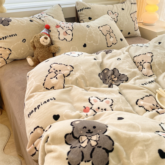 91家纺网 家纺一手货源 找家纺 如约 2025新款印花牛奶绒四件套 可爱熊仔