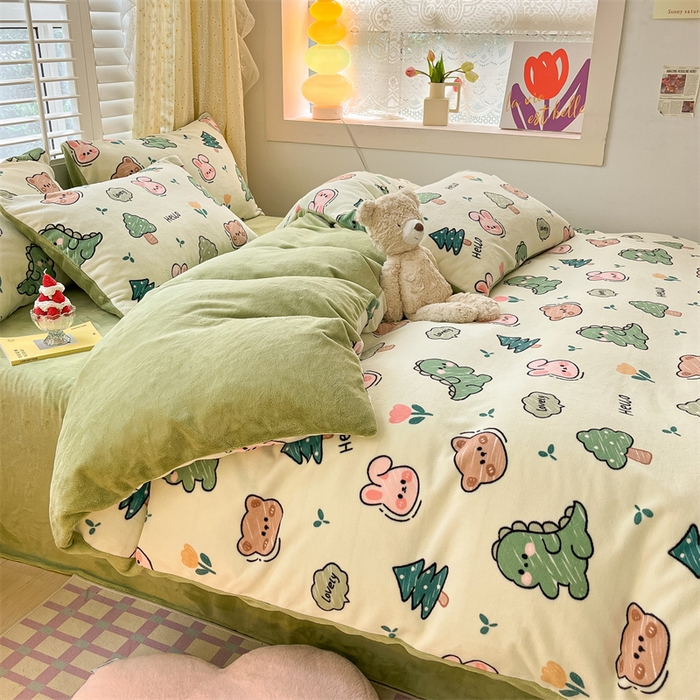 91家纺网 家纺一手货源 找家纺 如约 2025新款印花牛奶绒四件套 动物乐园