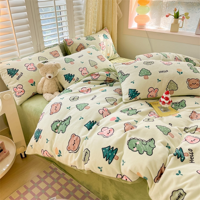 91家纺网 家纺一手货源 找家纺 如约 2025新款印花牛奶绒四件套 动物乐园