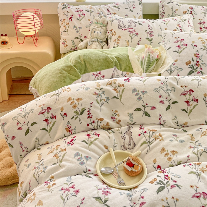 91家纺网 家纺一手货源 找家纺 如约 2025新款印花牛奶绒四件套 花田梦