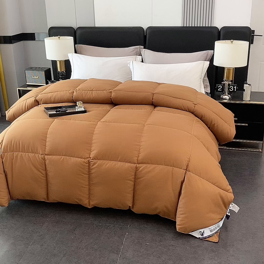91家纺网 家纺一手货源 找家纺 好老表被业 2025新款纯色羽丝绒冬被芯加厚保暖双拼羽丝棉被子春秋被单双人直播被子被芯 咖色
