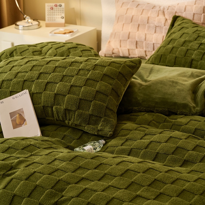 91家纺网 家纺一手货源 找家纺 晨曦家纺 2025新款加厚高克重230克塔芙绒牛奶绒单被套-初暖系列 初暖-茶绿