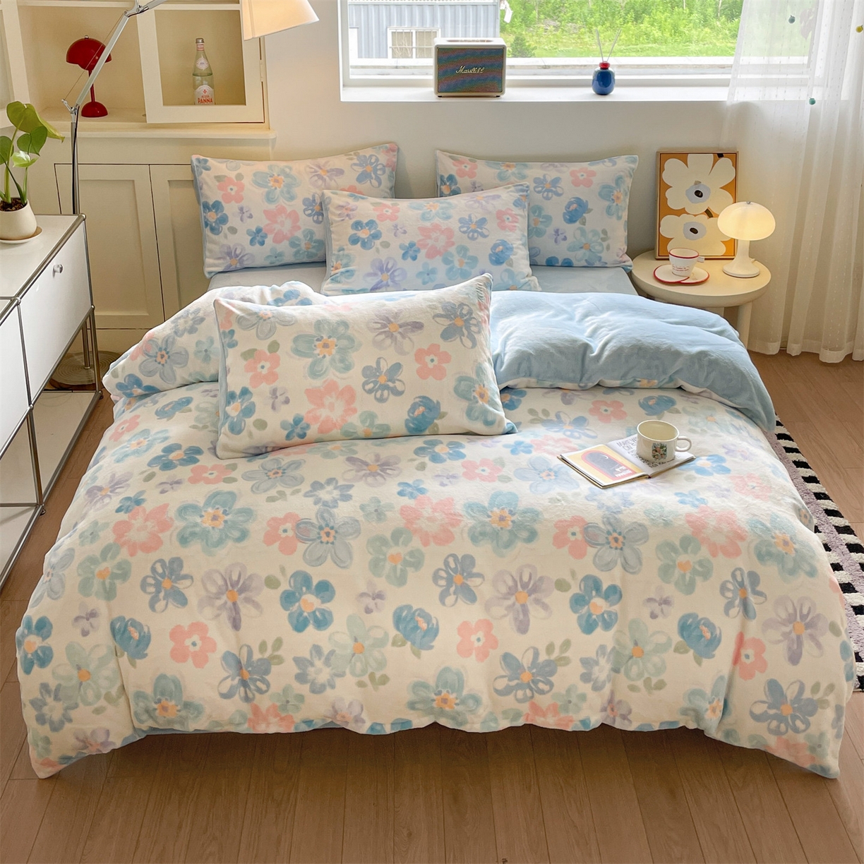 91家纺网 家纺一手货源 找家纺 如约 2025新款印花牛奶绒四件套 向阳花开