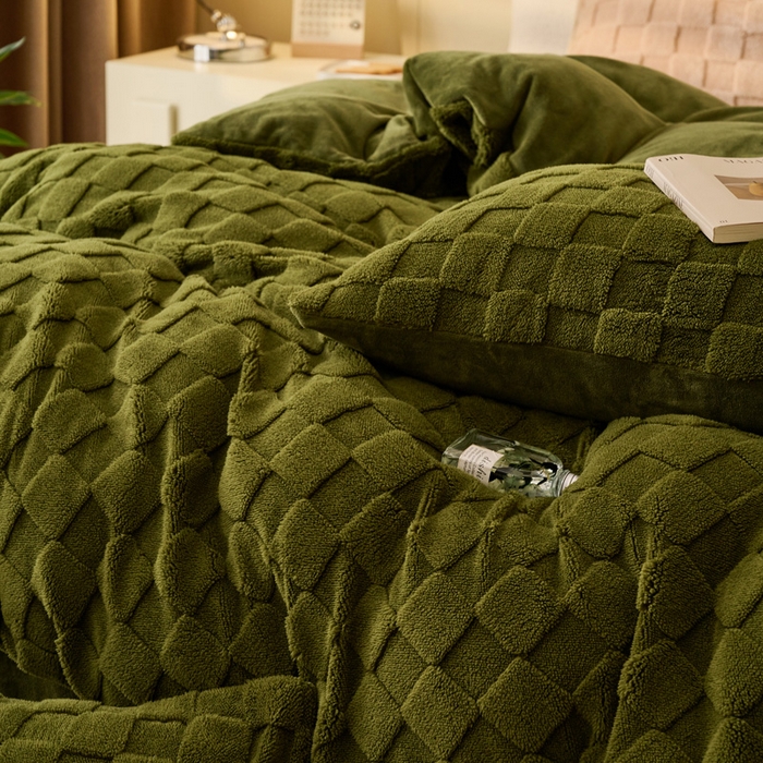 91家纺网 家纺一手货源 找家纺 晨曦家纺 2025新款加厚高克重230克塔芙绒牛奶绒单被套-初暖系列 初暖-茶绿