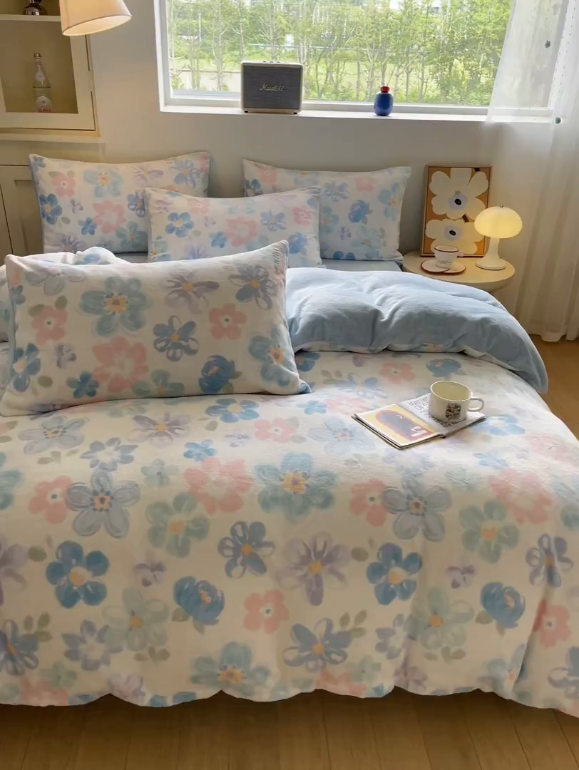 91家纺网 家纺一手货源 找家纺 如约 2025新款印花牛奶绒四件套 向阳花开