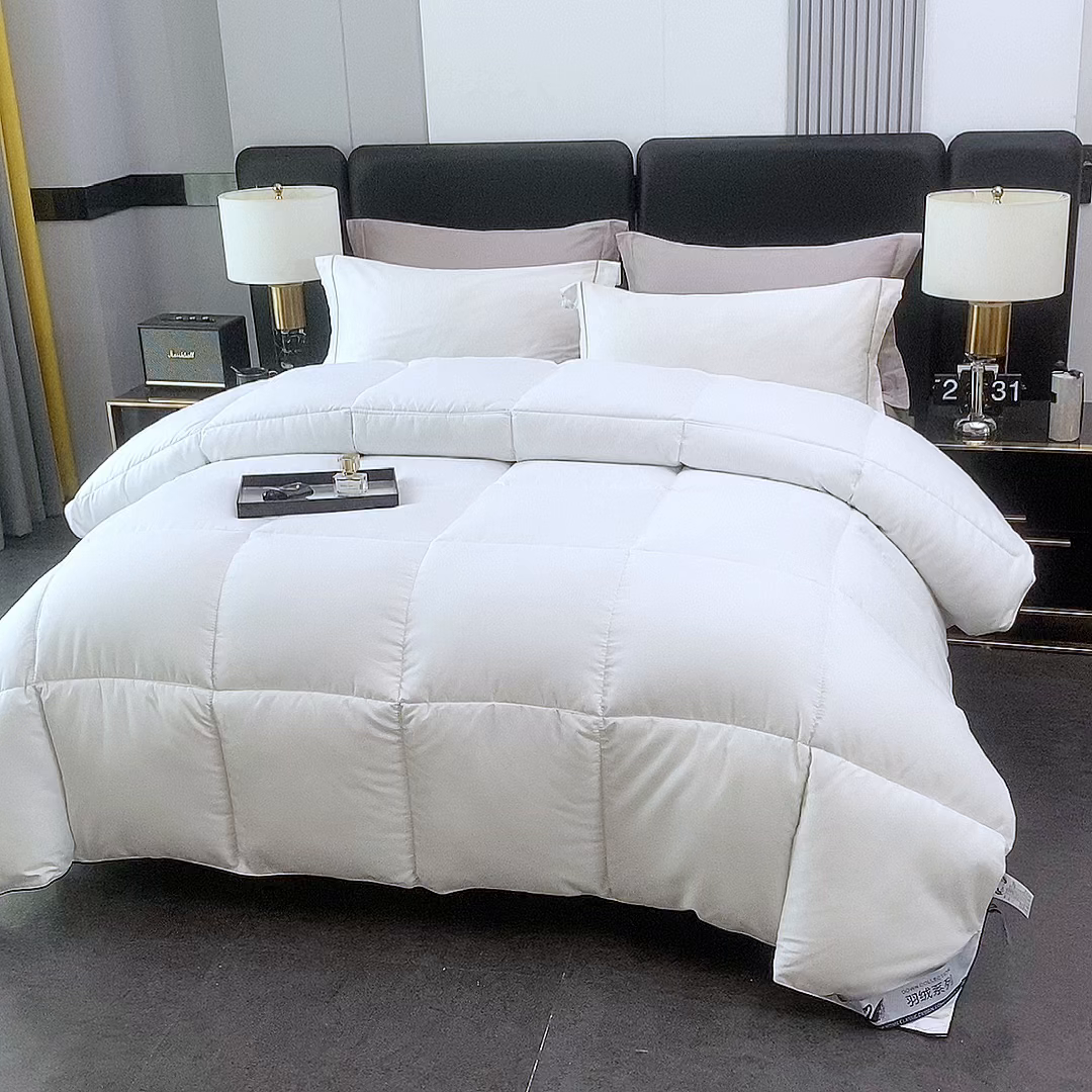 91家纺网 家纺一手货源 找家纺 好老表被业 2025新款纯色羽丝绒冬被芯加厚保暖双拼羽丝棉被子春秋被单双人直播被子被芯 白色