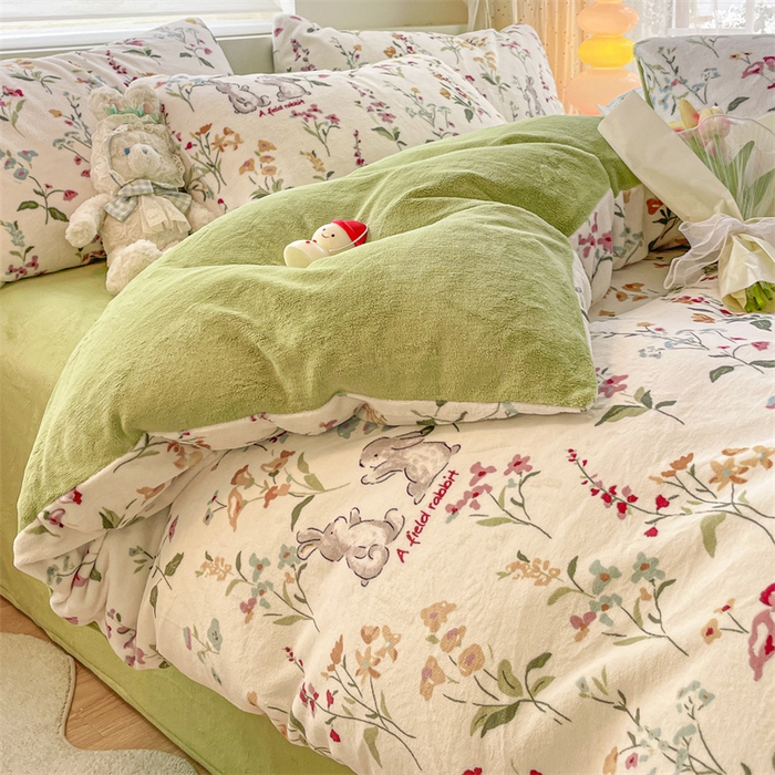 91家纺网 家纺一手货源 找家纺 如约 2025新款印花牛奶绒四件套 花田梦