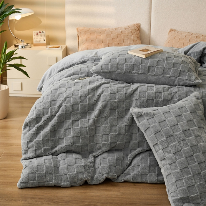 91家纺网 家纺一手货源 找家纺 晨曦家纺 2025新款加厚高克重230克塔芙绒牛奶绒单被套-初暖系列 初暖-高级灰