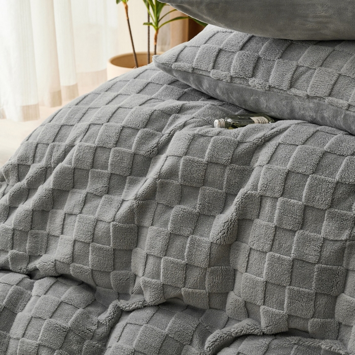 91家纺网 家纺一手货源 找家纺 晨曦家纺 2025新款加厚高克重230克塔芙绒牛奶绒单被套-初暖系列 初暖-高级灰