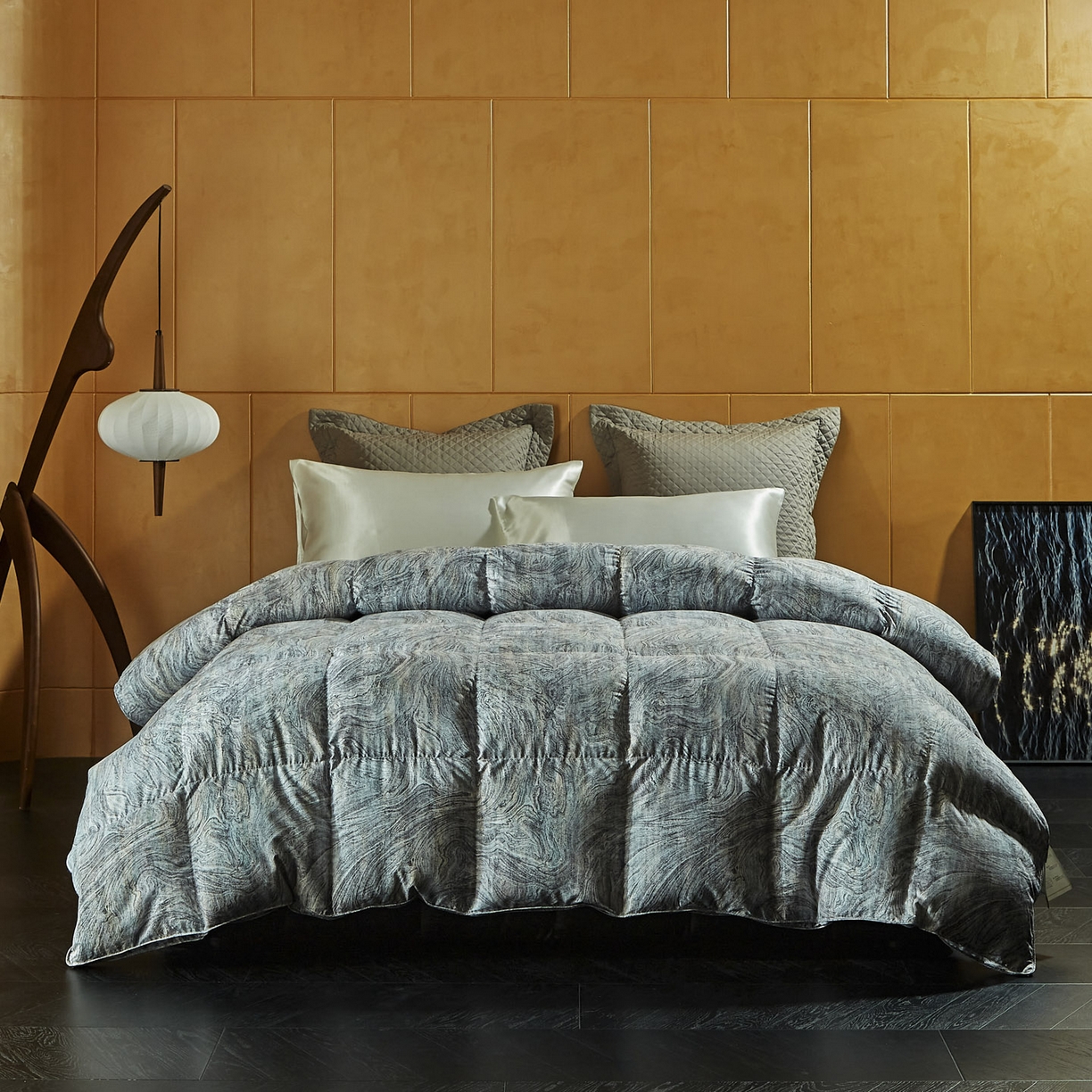 91家纺网 家纺一手货源 找家纺 （总）暖羽屋羽绒馆 2025新款拉斐尔印花白鹅绒丝被子羽绒被芯加厚双人冬被春秋被婚庆被芯