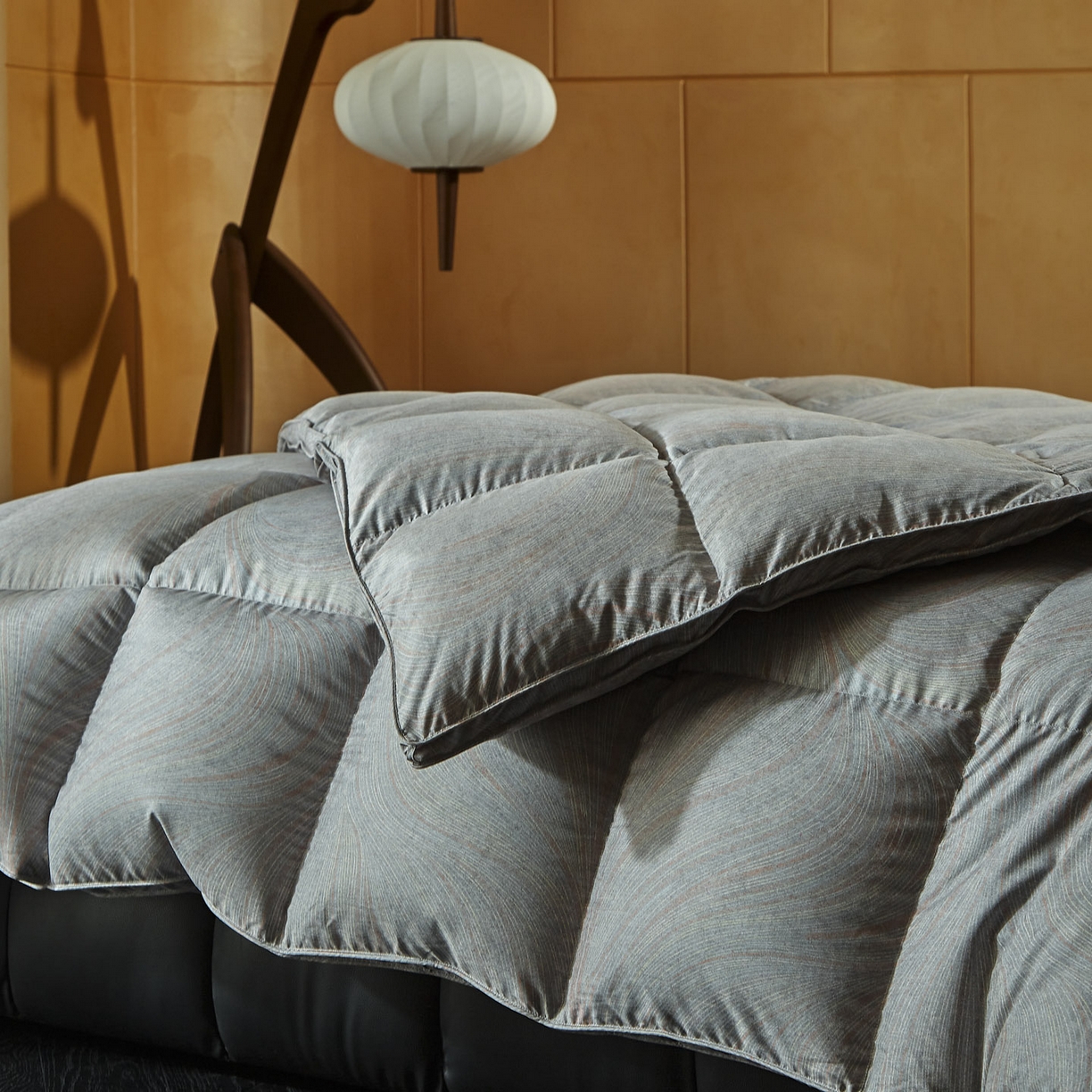 91家纺网 家纺一手货源 找家纺 暖羽屋羽绒馆 2025新款拉斐尔印花白鹅绒丝被子羽绒被芯加厚双人冬被春秋被婚庆被芯 X 迷幻梦境