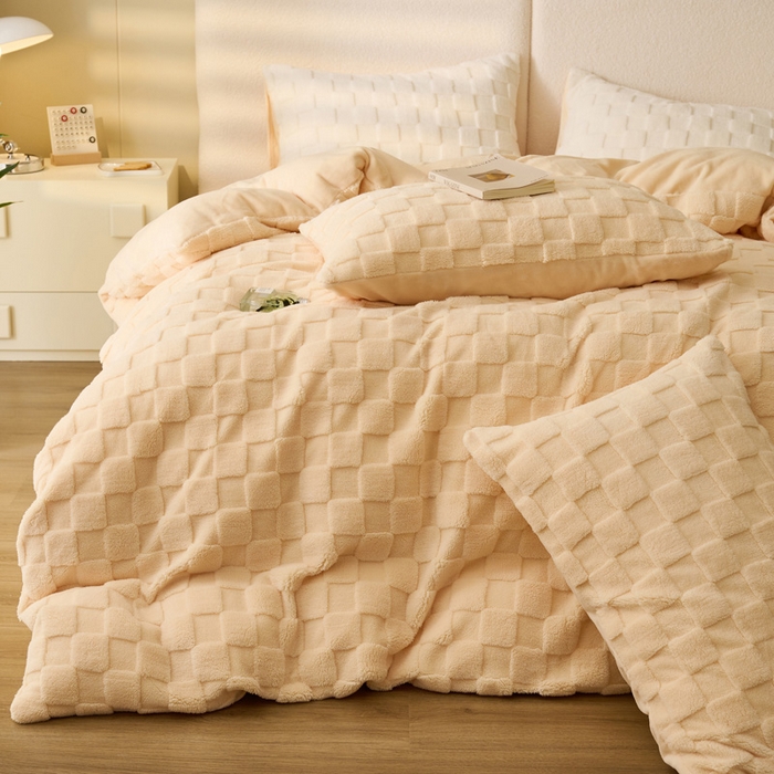 91家纺网 家纺一手货源 找家纺 晨曦家纺 2025新款加厚高克重230克塔芙绒牛奶绒单被套-初暖系列 初暖-奶黄