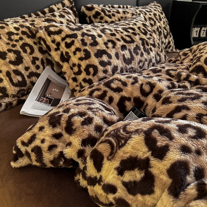 91家纺网 家纺一手货源 找家纺 （总）一比一家纺 2025新款亲肤舒适兔毛绒兔兔绒牛奶绒四件套