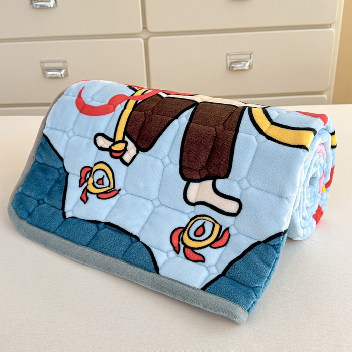 91家纺网 家纺一手货源 找家纺 小叮当家纺仓储工厂店 2025新款牛奶绒夹棉印花床垫学生图 绒床垫-嬉戏之子