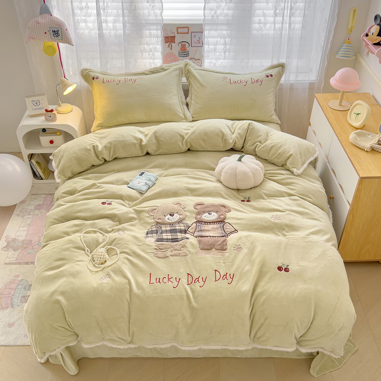 （總）燦哈 2025新款貼布繡消光牛奶絨四件套