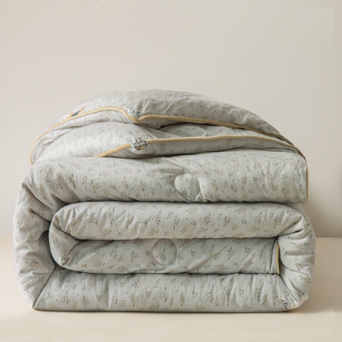 91家纺网 家纺一手货源 找家纺 漫仙阁家纺 2025新款斜纹印花被 春秋被 冬被 单人双人款被子 绅士小象-蓝