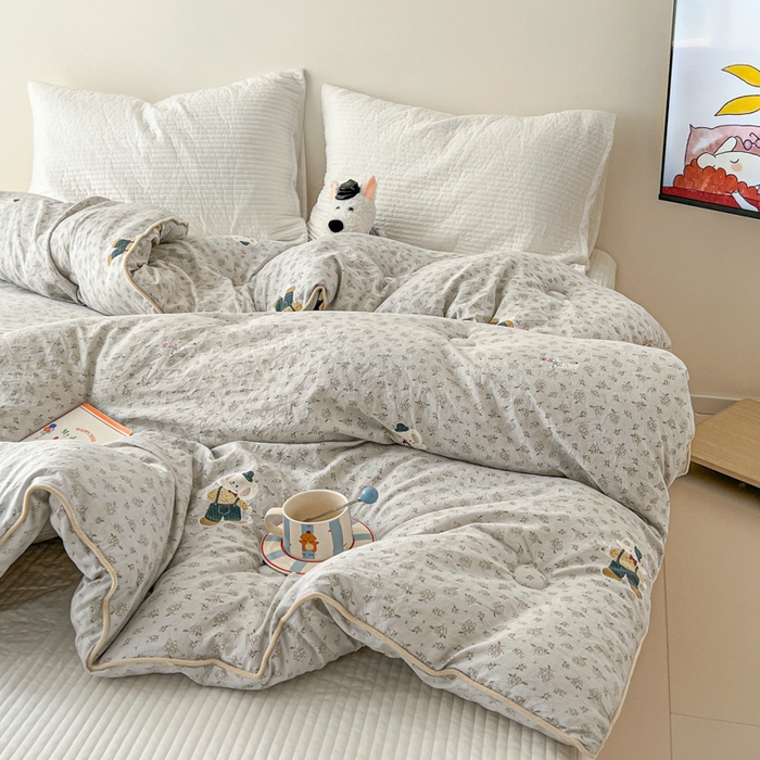 91家纺网 家纺一手货源 找家纺 漫仙阁家纺 2025新款斜纹印花被 春秋被 冬被 单人双人款被子 绅士小象-蓝