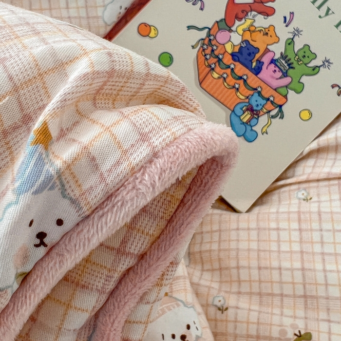 91家纺网 家纺一手货源 找家纺 漫仙阁家纺 2025新款斜纹印花被 春秋被 冬被 单人双人款被子 格子小狗