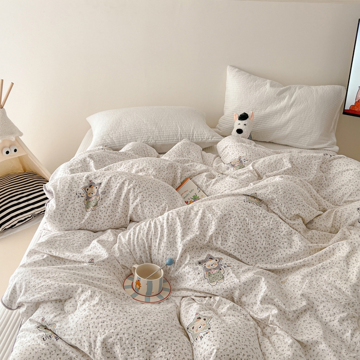 91家纺网 家纺一手货源 找家纺 漫仙阁家纺 2025新款斜纹印花被 春秋被 冬被 单人双人款被子 紫色小熊