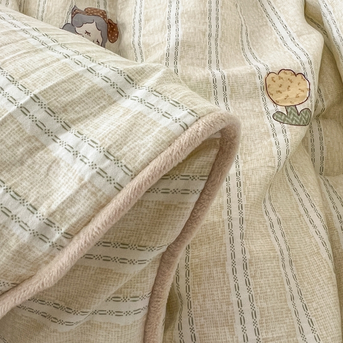 91家纺网 家纺一手货源 找家纺 漫仙阁家纺 2025新款斜纹印花被 春秋被 冬被 单人双人款被子 田园女孩