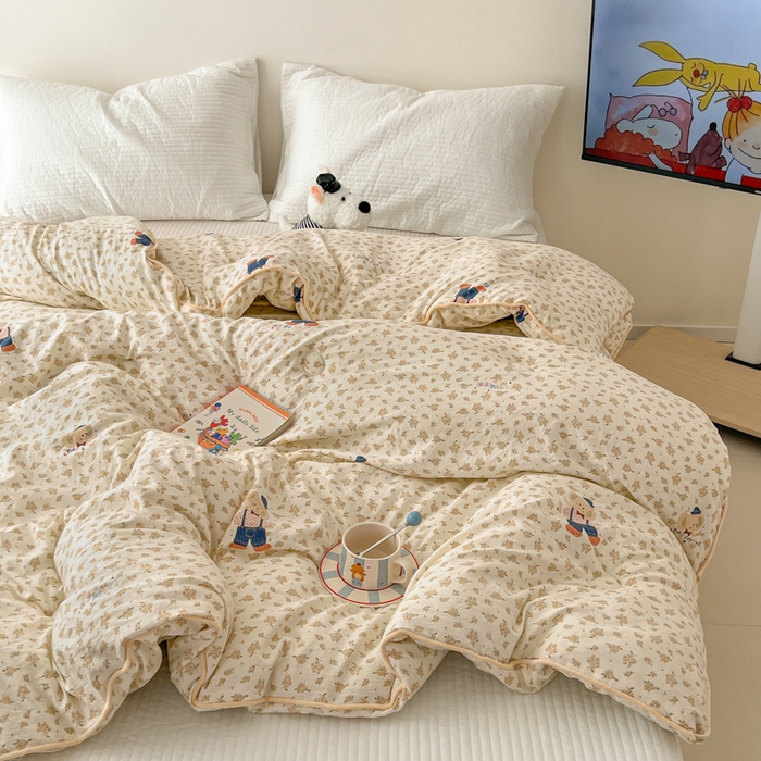 91家纺网 家纺一手货源 找家纺 漫仙阁家纺 2025新款斜纹印花被 春秋被 冬被 单人双人款被子 绅士小象-米黄