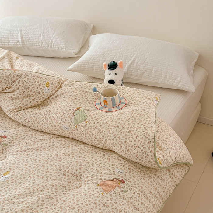 91家纺网 家纺一手货源 找家纺 漫仙阁家纺 2025新款斜纹印花被 春秋被 冬被 单人双人款被子 春日序曲