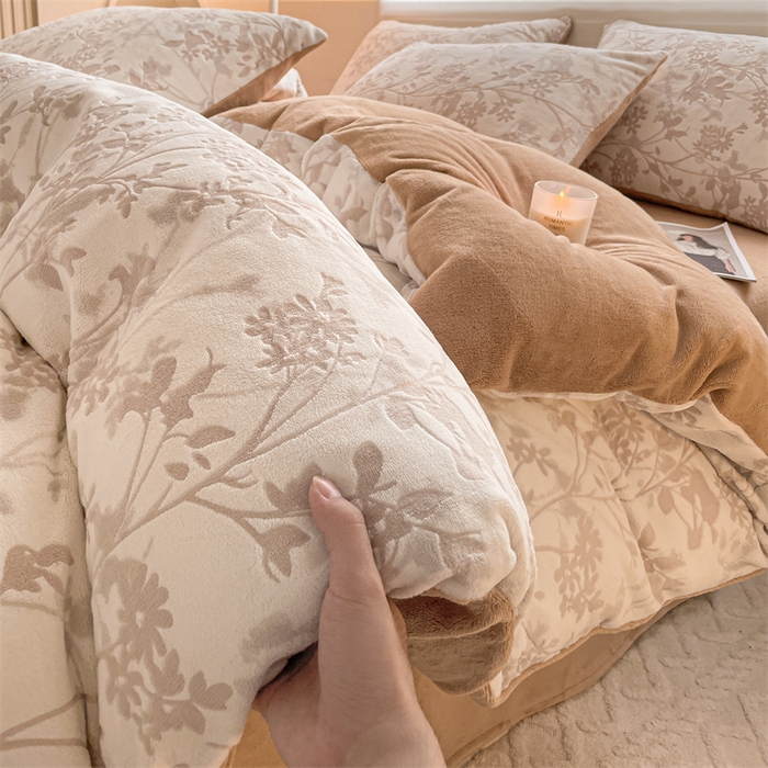 如约 2025新款A类雕花牛奶绒四件套 花朝梦-咖