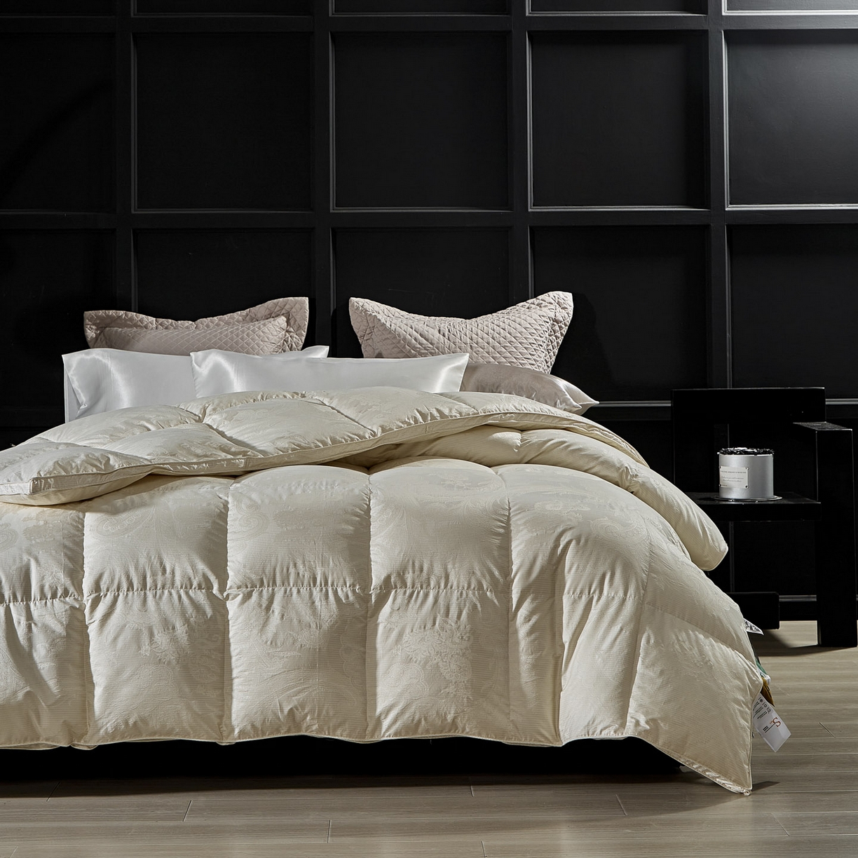 91家纺网 家纺一手货源 找家纺 暖羽屋羽绒馆 2025新款180s大提花95鸭绒被带质检羽绒被芯婚庆双人羽绒被子 D浮云 金