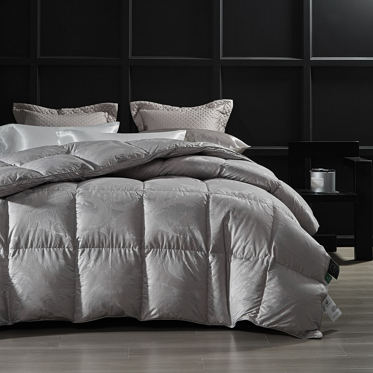 91家纺网 家纺一手货源 找家纺 暖羽屋羽绒馆 2025新款180s大提花95鸭绒被带质检羽绒被芯婚庆双人羽绒被子 D浮云 银白