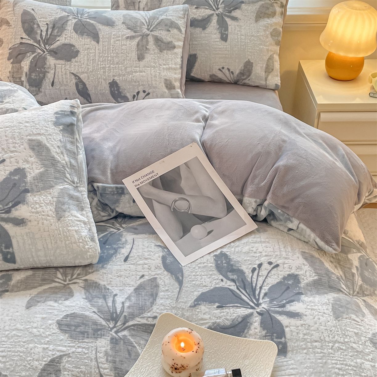 91家纺网 家纺一手货源 找家纺 如约 2025新款A类雕花牛奶绒四件套 素花疏影-蓝