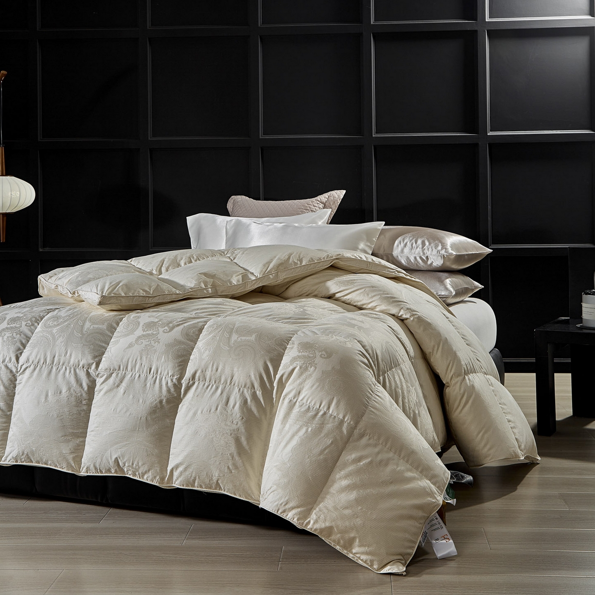 91家纺网 家纺一手货源 找家纺 暖羽屋羽绒馆 2025新款180s大提花95鸭绒被带质检羽绒被芯婚庆双人羽绒被子 D浮云 金