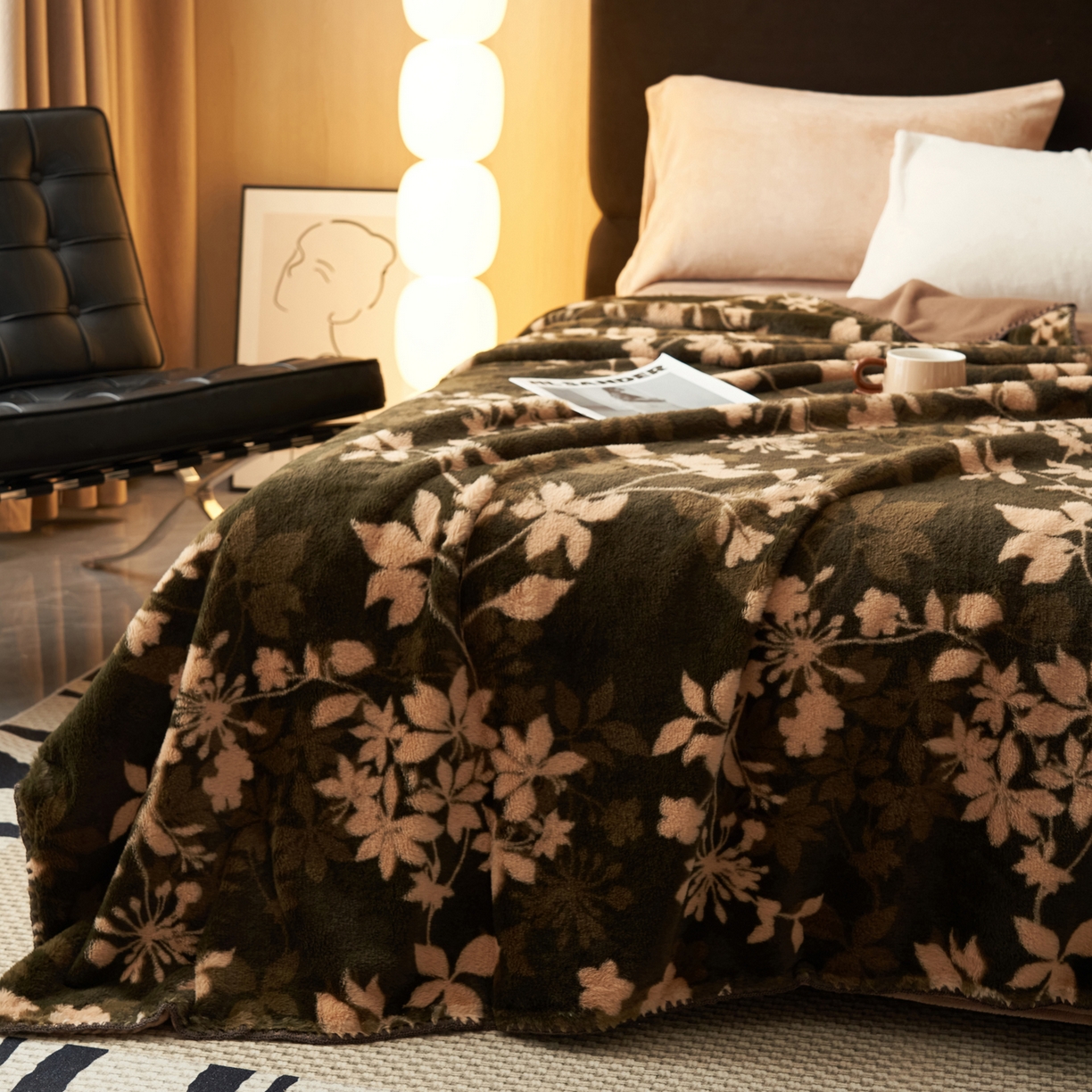 91家纺网 家纺一手货源 找家纺 晨曦家纺 2025新款兔毛绒海獭绒双层毛毯三角针复合毛毯 花枝