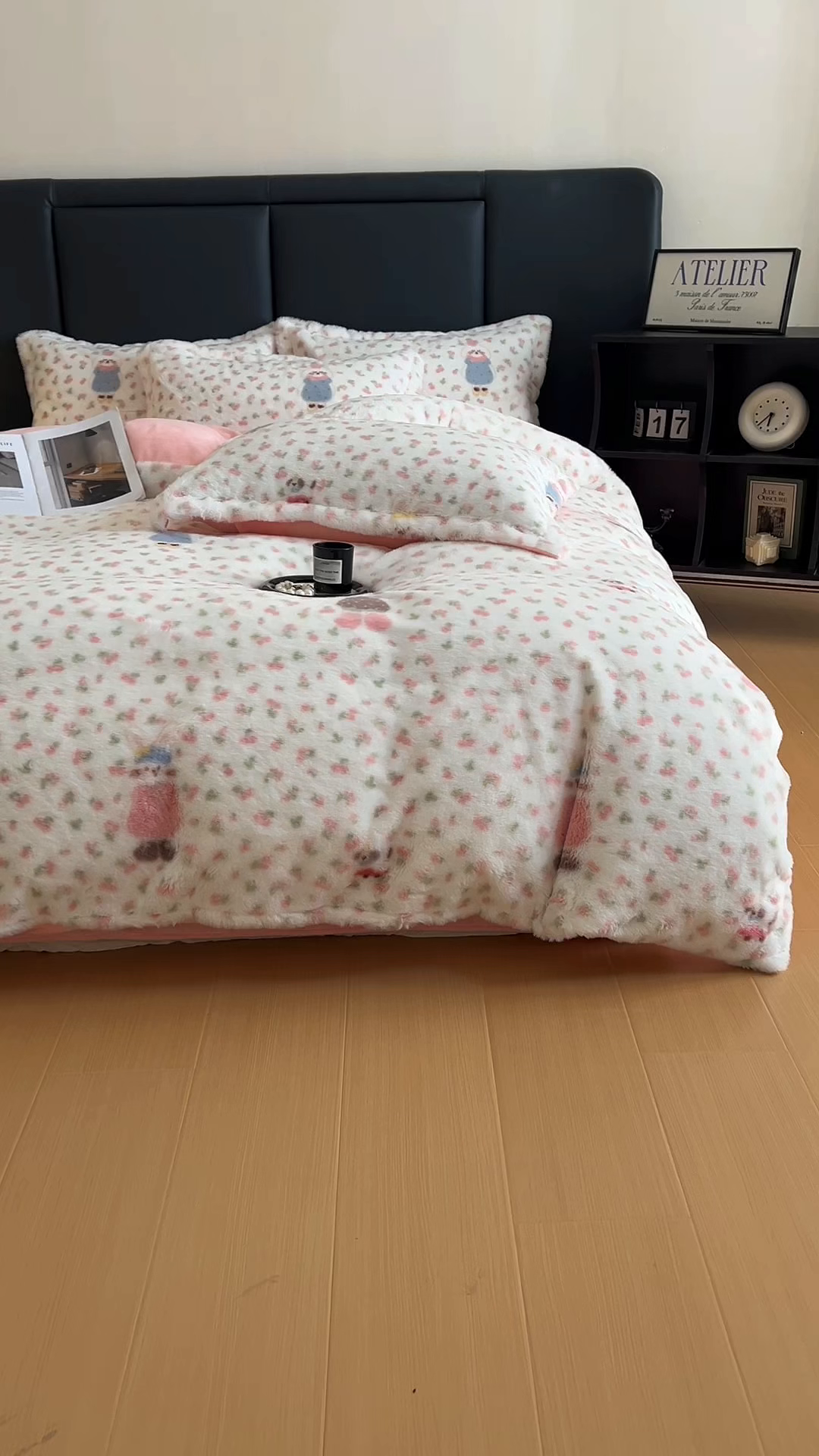 91家纺网 家纺一手货源 找家纺 一比一家纺 2025新款亲肤舒适兔毛绒兔兔绒牛奶绒四件套 花园兔