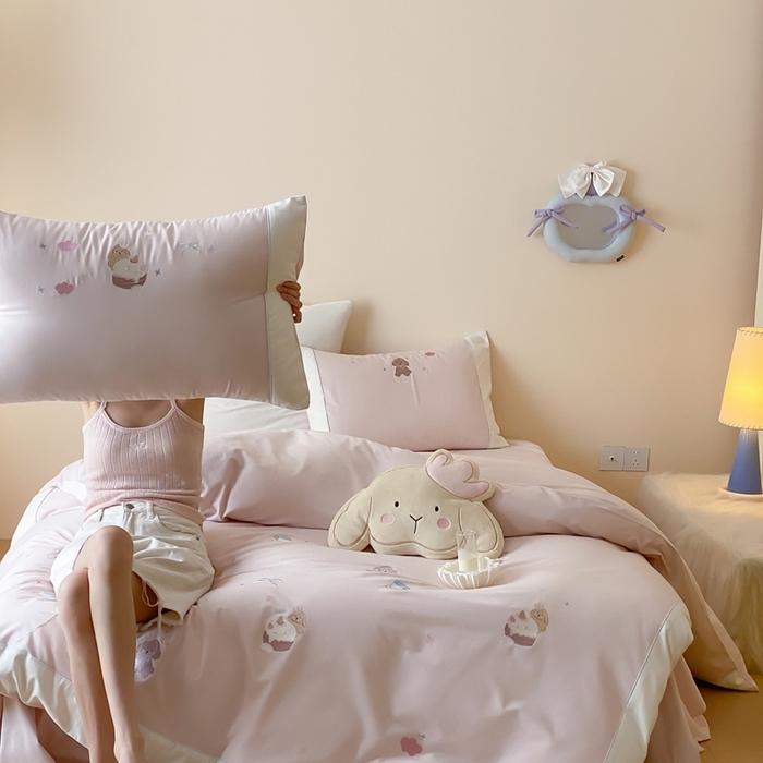 91家纺网 家纺一手货源 找家纺 （总）MIU缪家居 2025新款100支全棉纯棉磨毛贴布绣四件套-萌宠派对