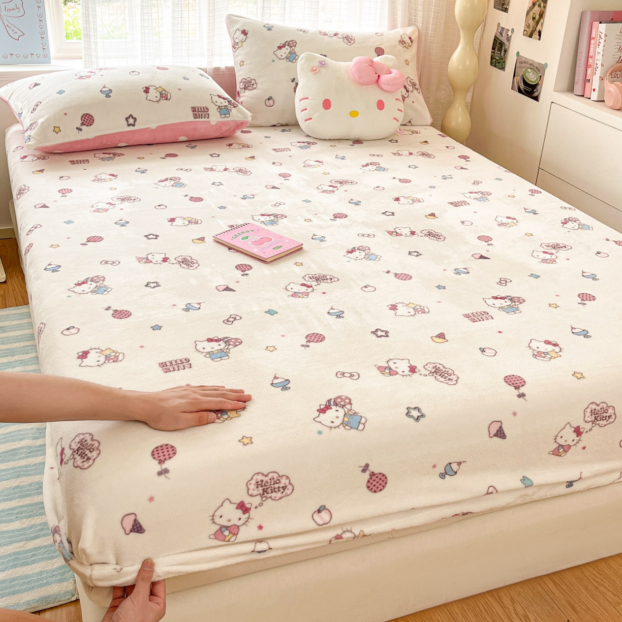 91家纺网 家纺一手货源 找家纺 博雅 2025新款三丽鸥牛奶绒小版床笠 牛奶绒小版-美美KT