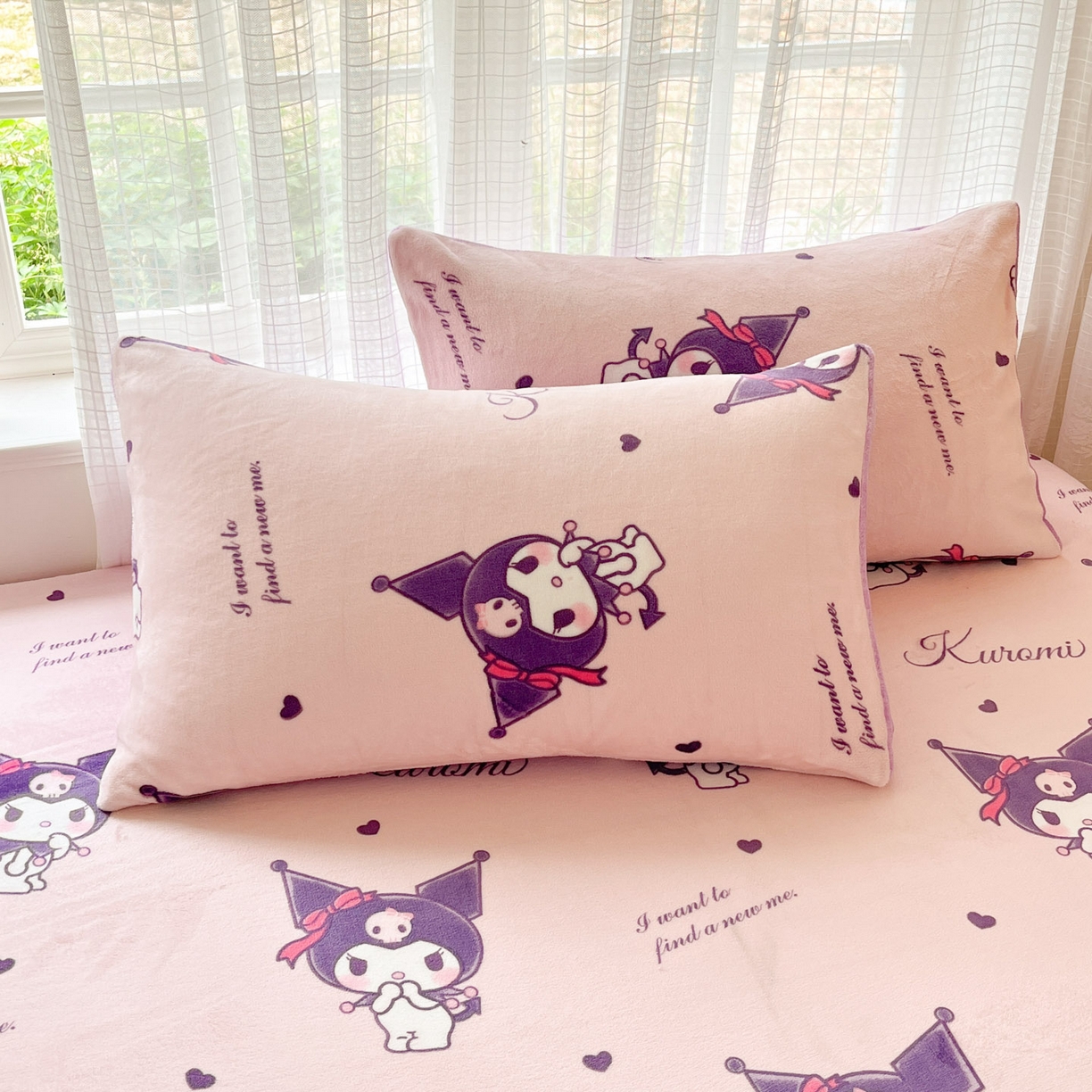 91家纺网 家纺一手货源 找家纺 博雅 2025新款三丽鸥牛奶绒小版床笠 牛奶绒小版-库洛米之心