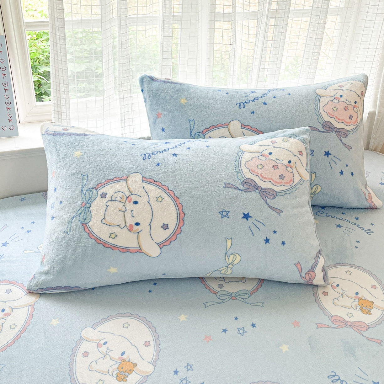 91家纺网 家纺一手货源 找家纺 博雅 2025新款三丽鸥牛奶绒小版床笠 牛奶绒小版-蓝色玉桂狗