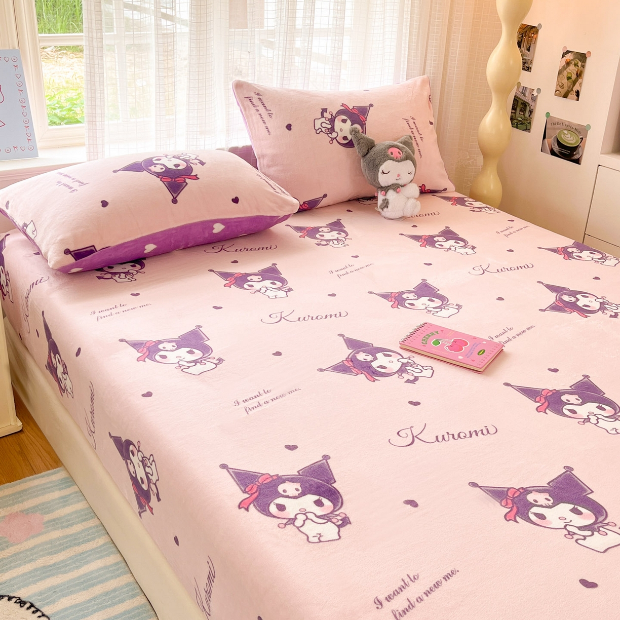 91家纺网 家纺一手货源 找家纺 博雅 2025新款三丽鸥牛奶绒小版床笠 牛奶绒小版-库洛米之心