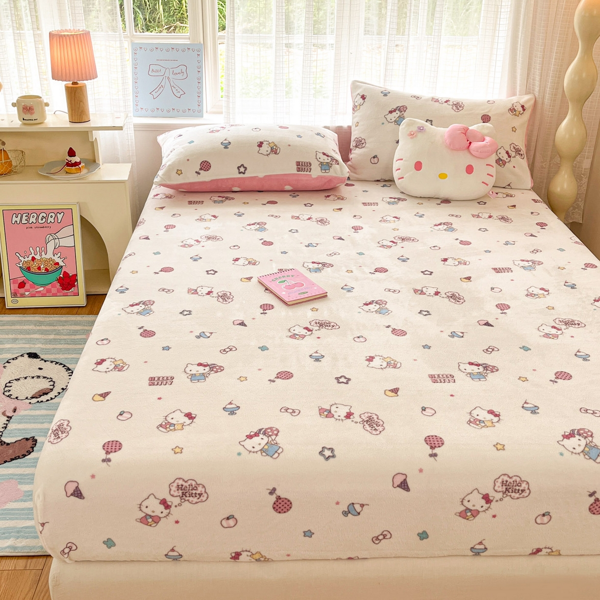 91家纺网 家纺一手货源 找家纺 博雅 2025新款三丽鸥牛奶绒小版床笠 牛奶绒小版-美美KT